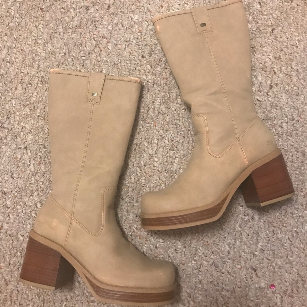Vintage Chunky Platform Faux Skechers Boots